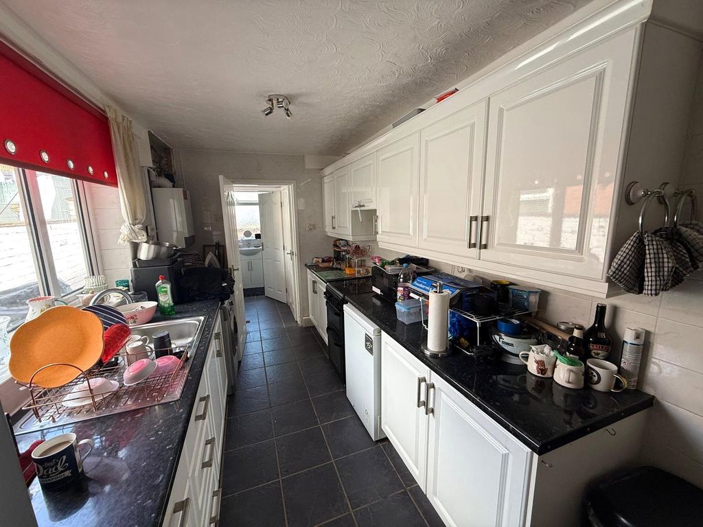 Property photo 2 of 13 Picture No. 03