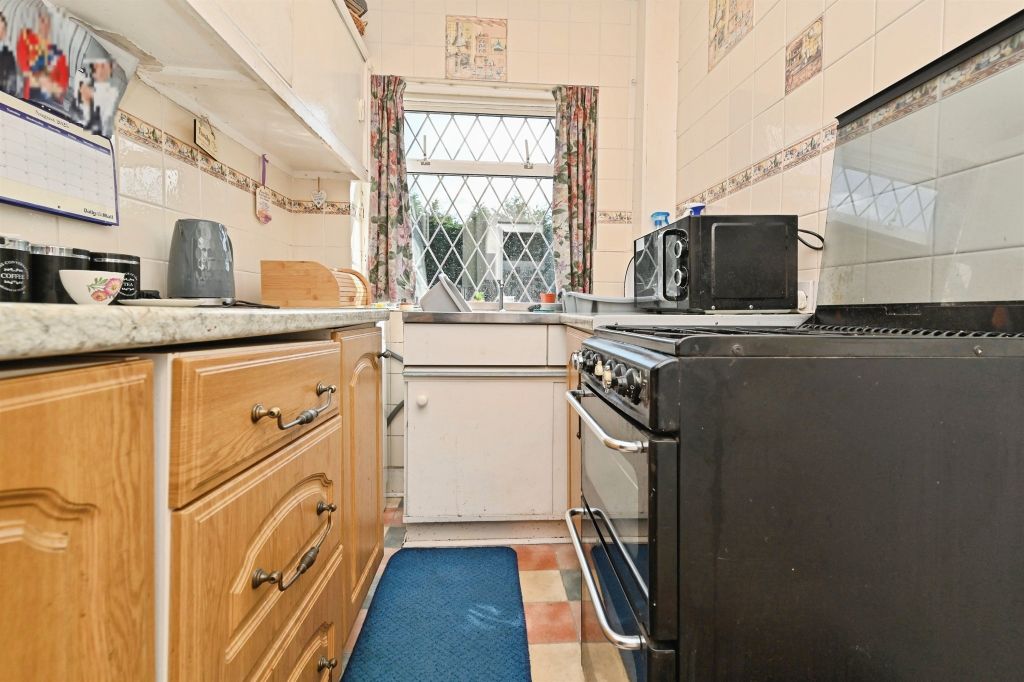 Property photo 3 of 17