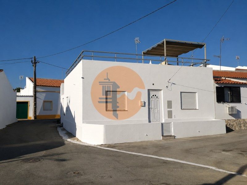 Property photo 1 of 27
