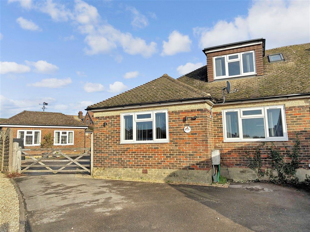 Property photo 1 of 18 Front.