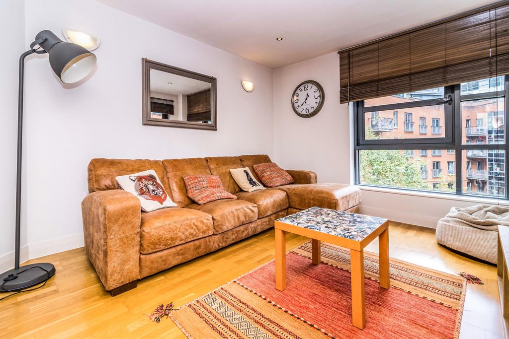 Property photo 2 of 8 Photography