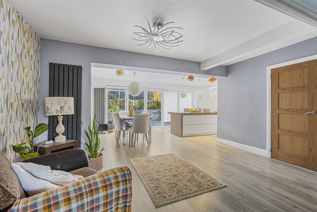 Property photo 2 of 28 55_65510.Jpg