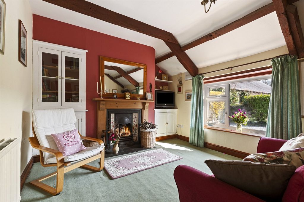 Property photo 3 of 28 Picture No. 17