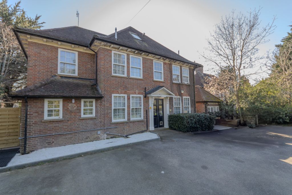 Property photo 1 of 5