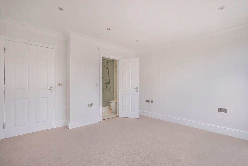 Additional image 13 of 3 bed flat for saleEastwick Lodge, Village Road, Enfield EN1