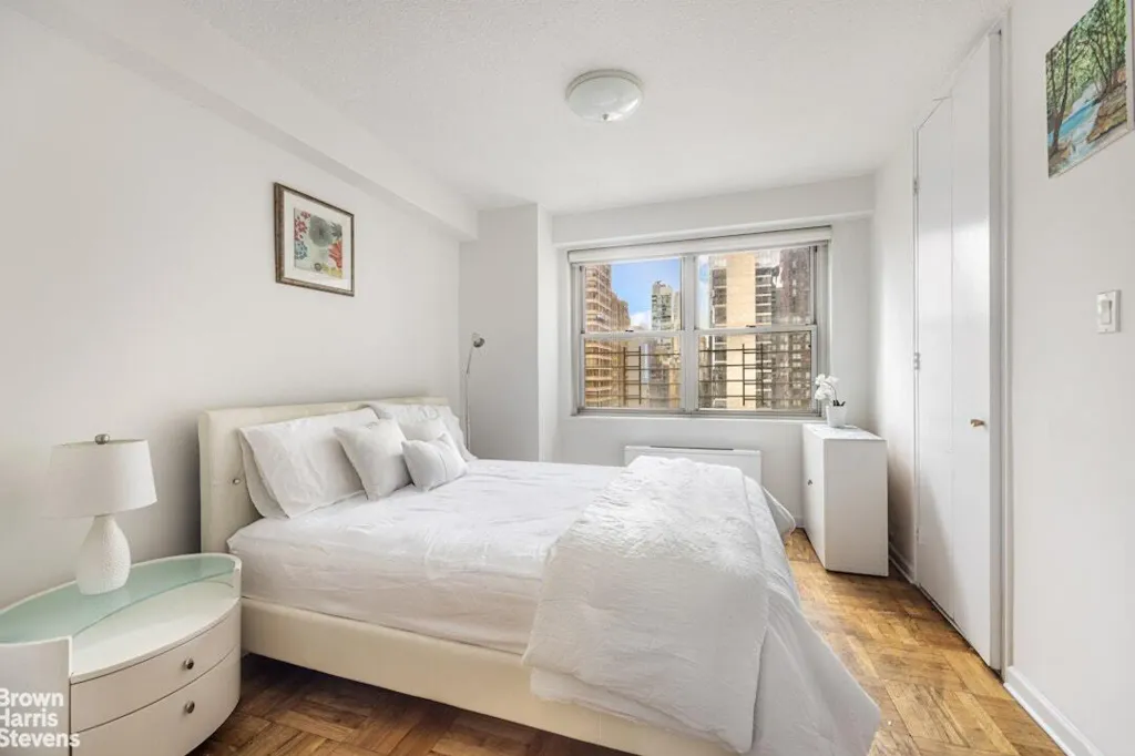 Property photo 3 of 13 <Alttext/>