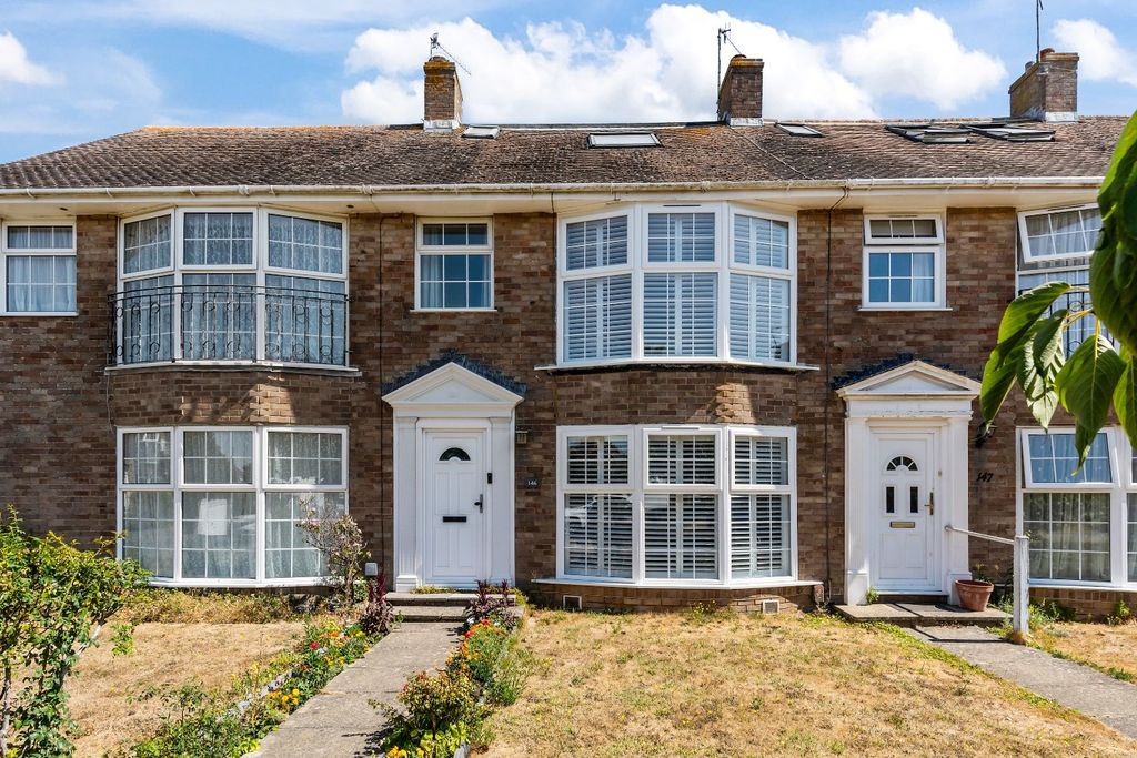 Property photo 1 of 9 5290610