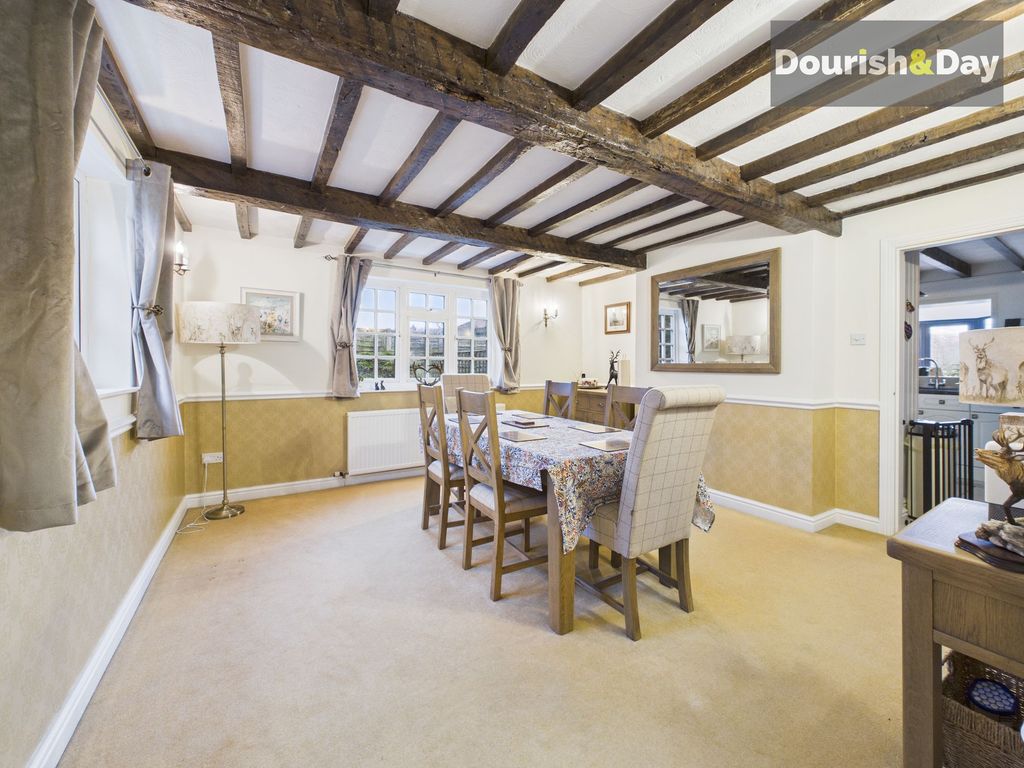 Property photo 3 of 38