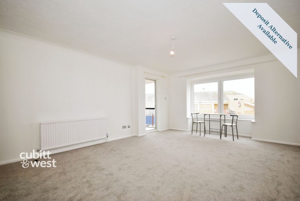 Property photo 2 of 13 4 Mountbatten - 5