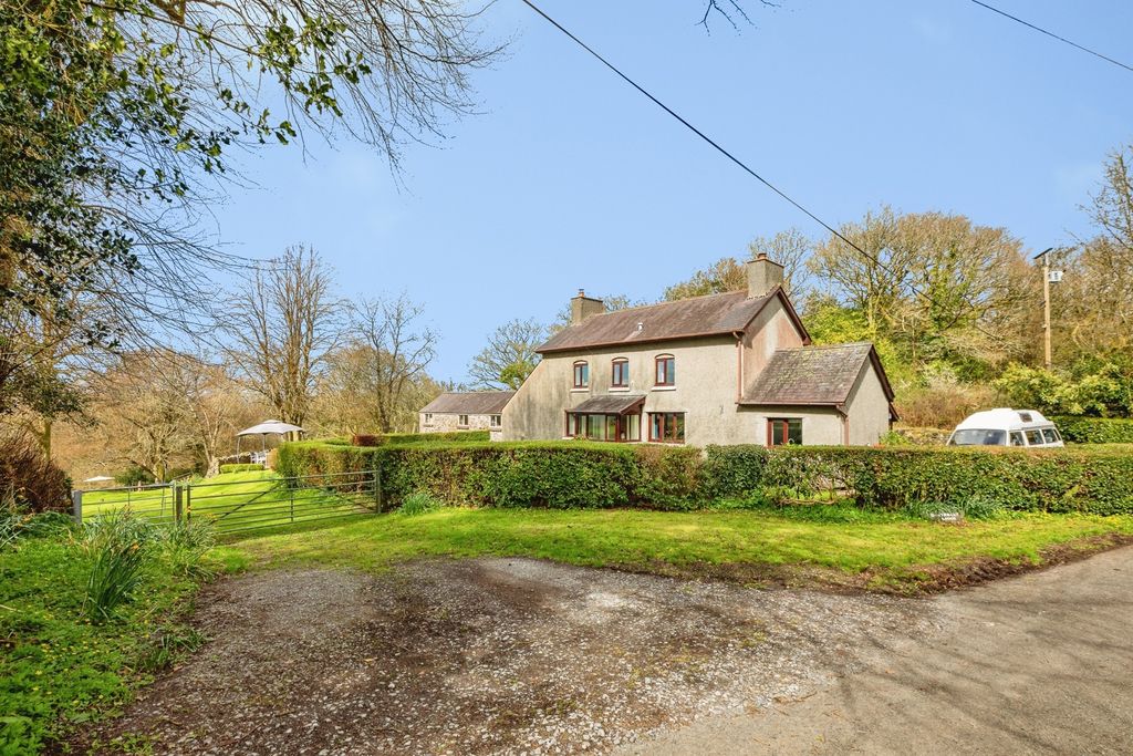 Property photo 1 of 24 Pbox-Img.Jpg