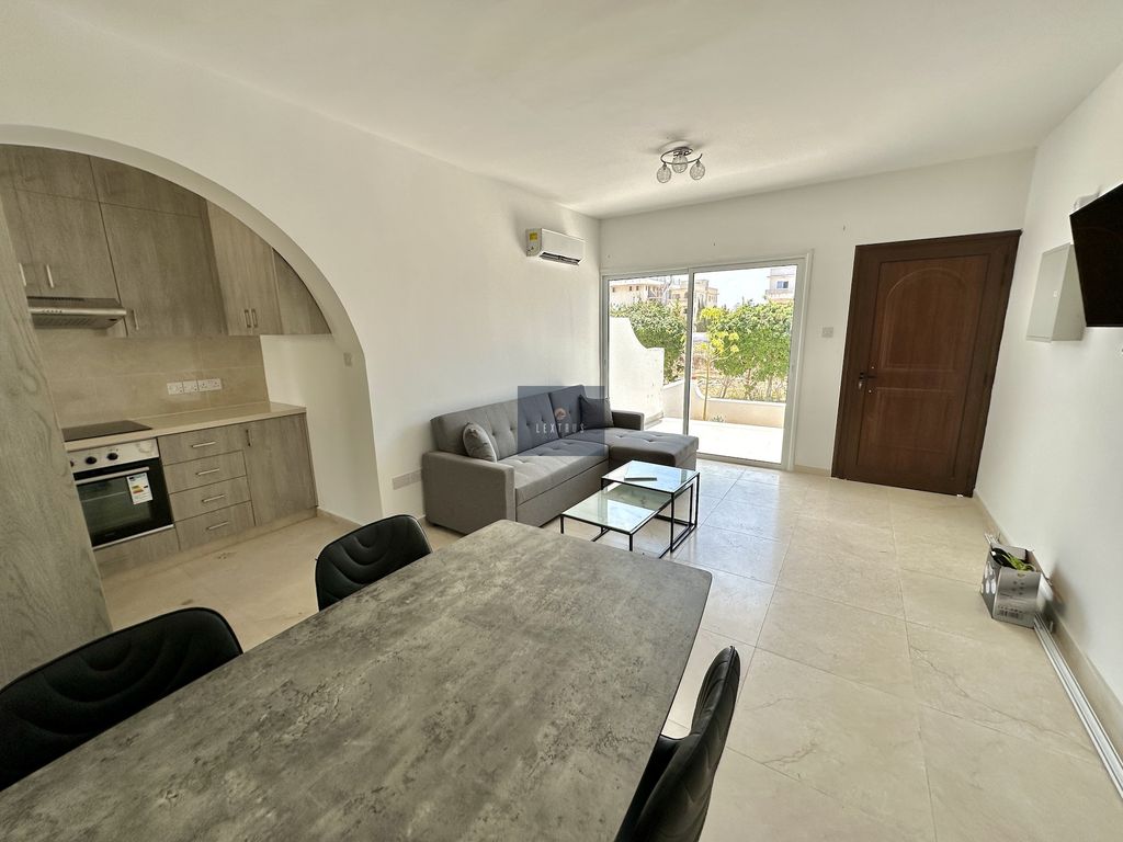 Property photo 3 of 47