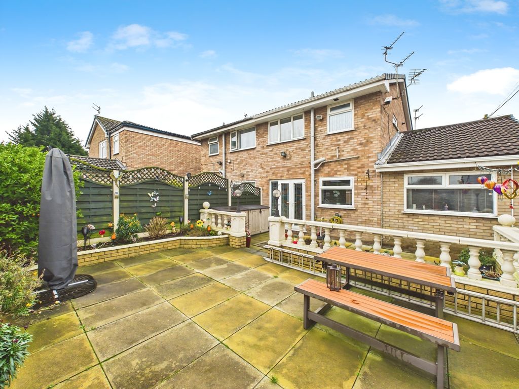 Property photo 2 of 30