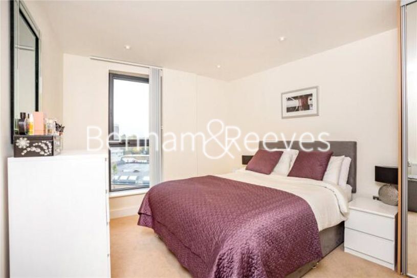 Property photo 3 of 7