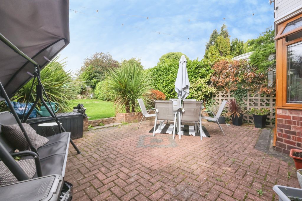 Property photo 2 of 18