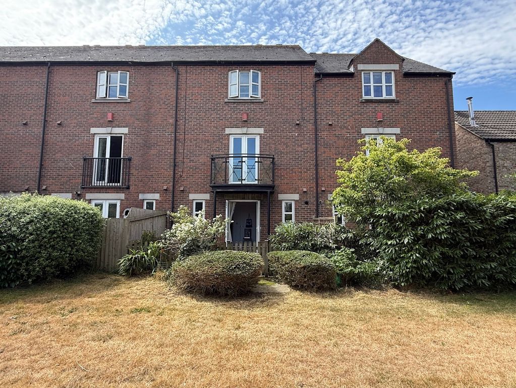 Property photo 1 of 21