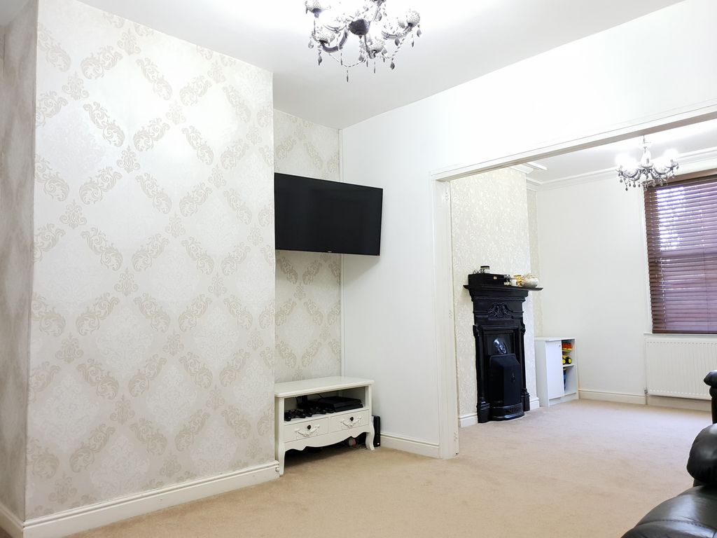 Property photo 1 of 25