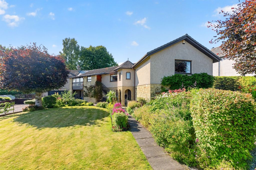 Property photo 1 of 26