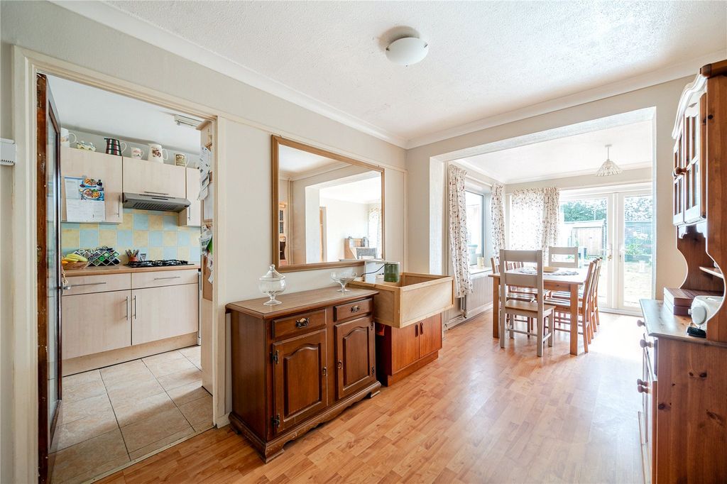 Property photo 3 of 16 Picture No. 06