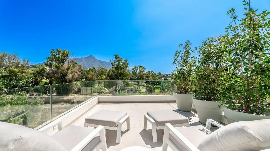 Property photo 2 of 3