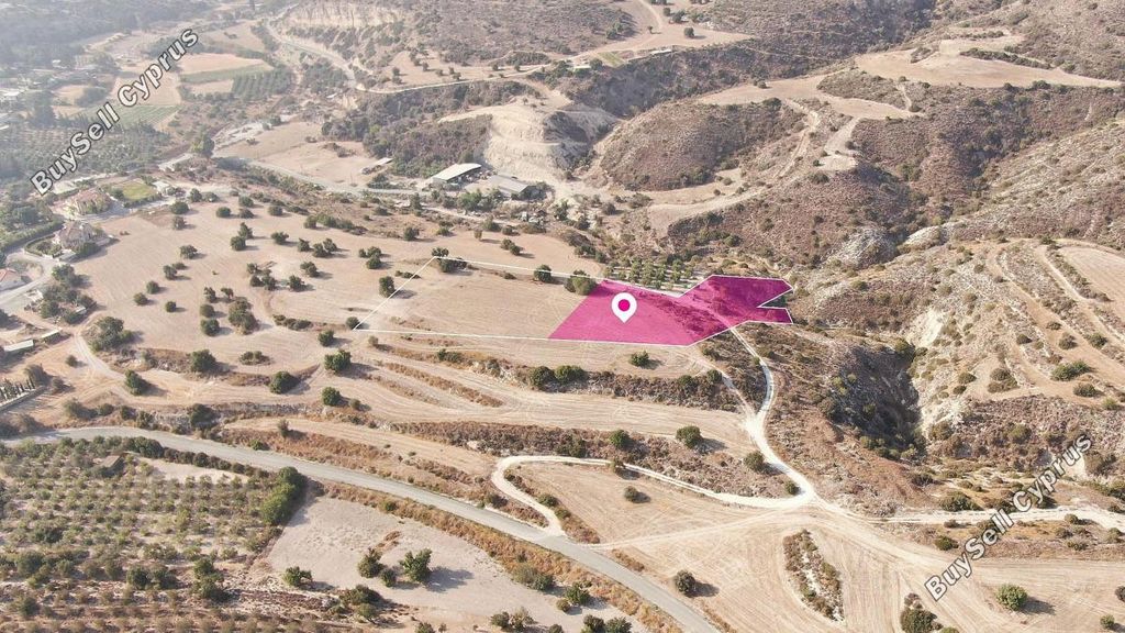 Property photo 1 of 5