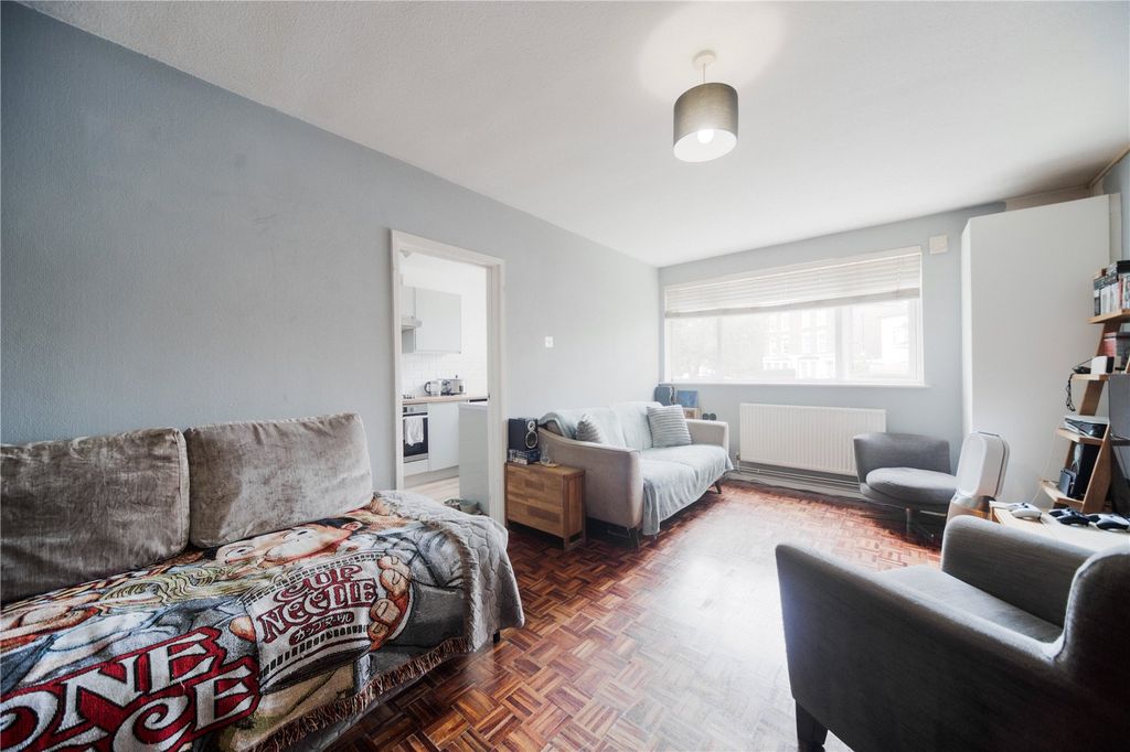 Property photo 2 of 10 Picture No. 04