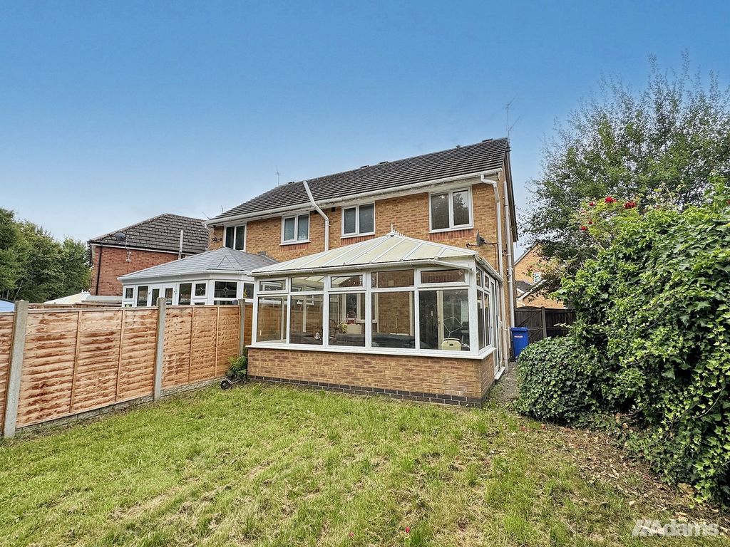 Property photo 2 of 8