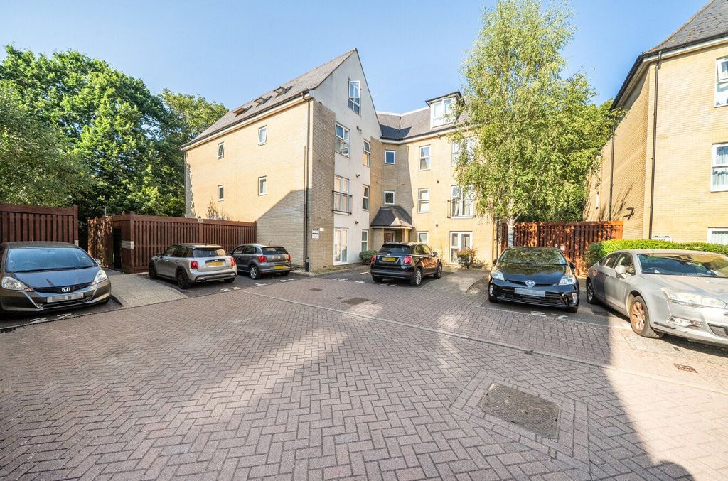 Property photo 1 of 8 Picture No. 13