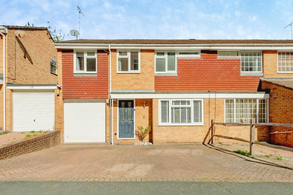 Property photo 1 of 16