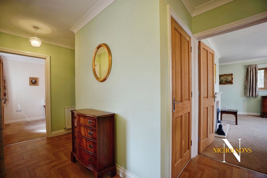 Property photo 3 of 18 4054933