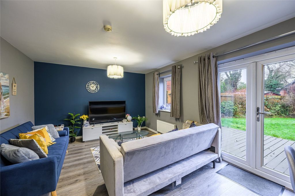 Property photo 2 of 24 Picture No. 44