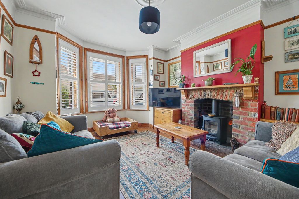 Property photo 2 of 15