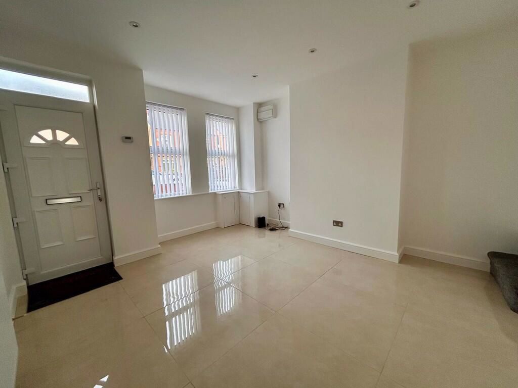 Property photo 2 of 19 Photo 22