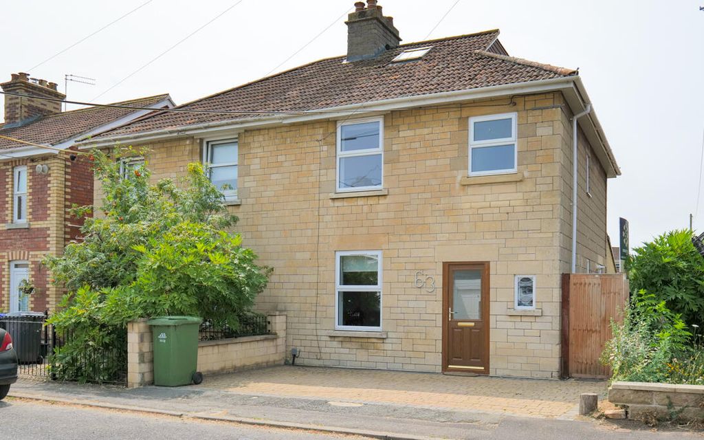 Property photo 1 of 17 P1074230.Jpg