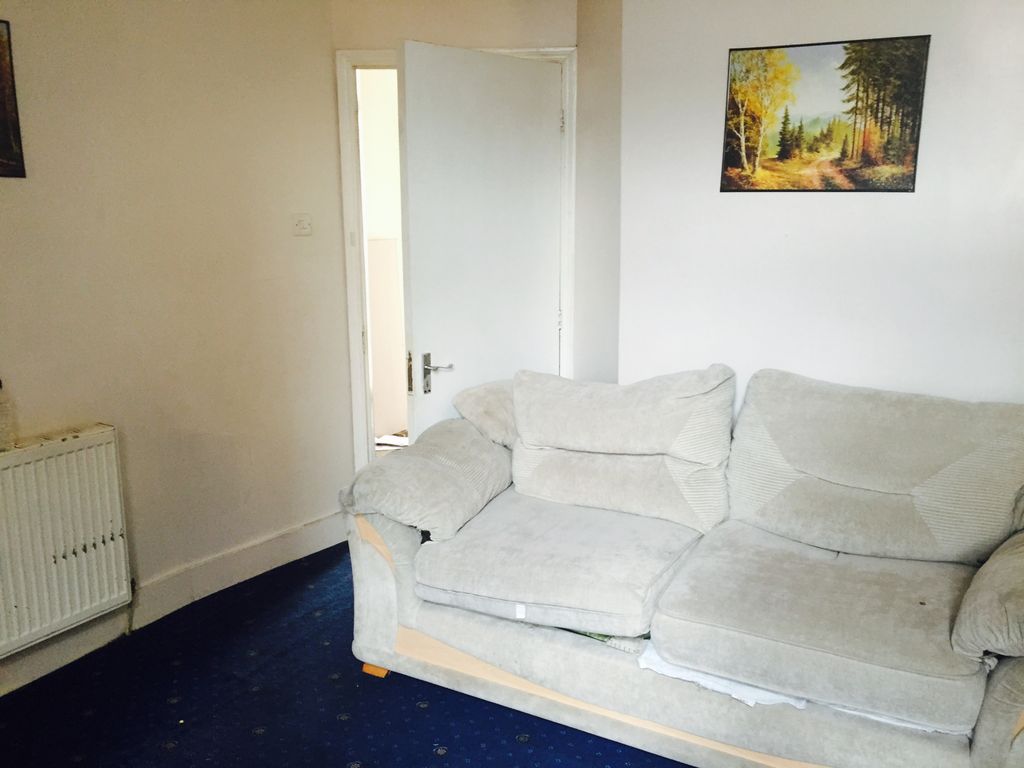 Property photo 2 of 9 Gallery