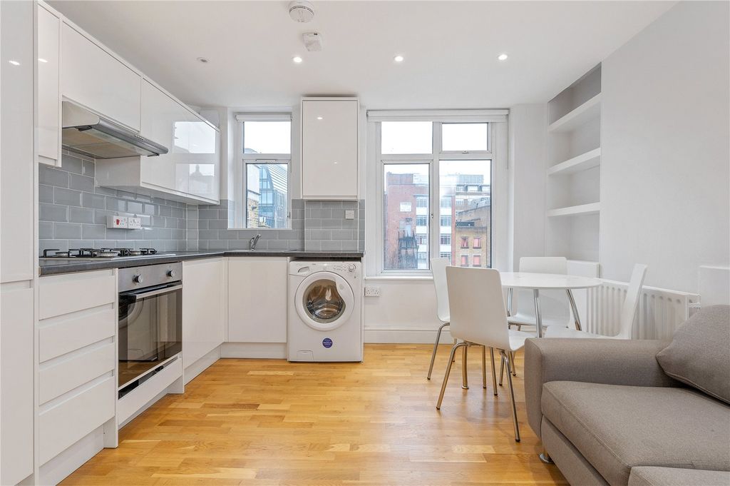 Property photo 1 of 10 Open Plan