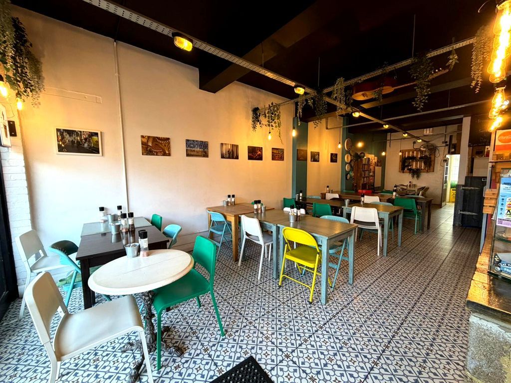 Property photo 2 of 10 Photo 2