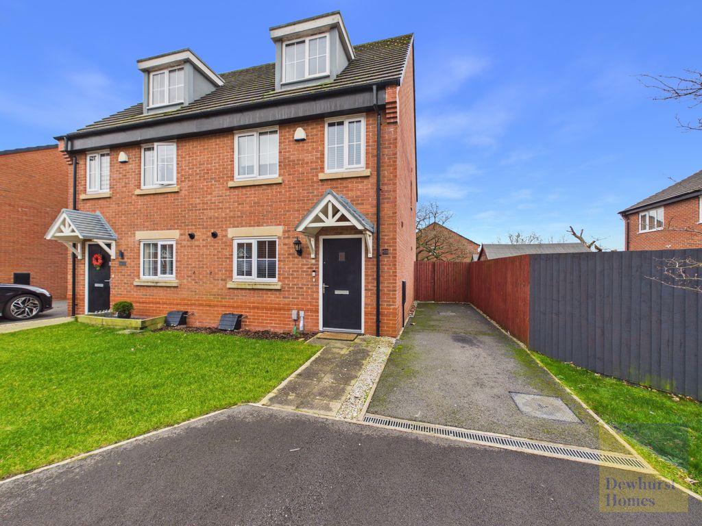 Property photo 1 of 18