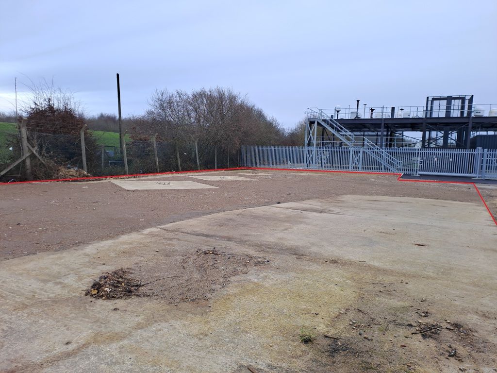 Property photo 1 of 3 Photo 6