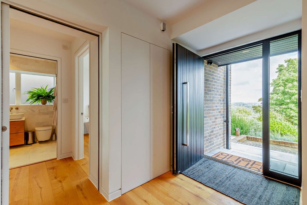 Additional image 15 of 4 bed detached house for saleHill Road, Lewes, East Sussex BN7