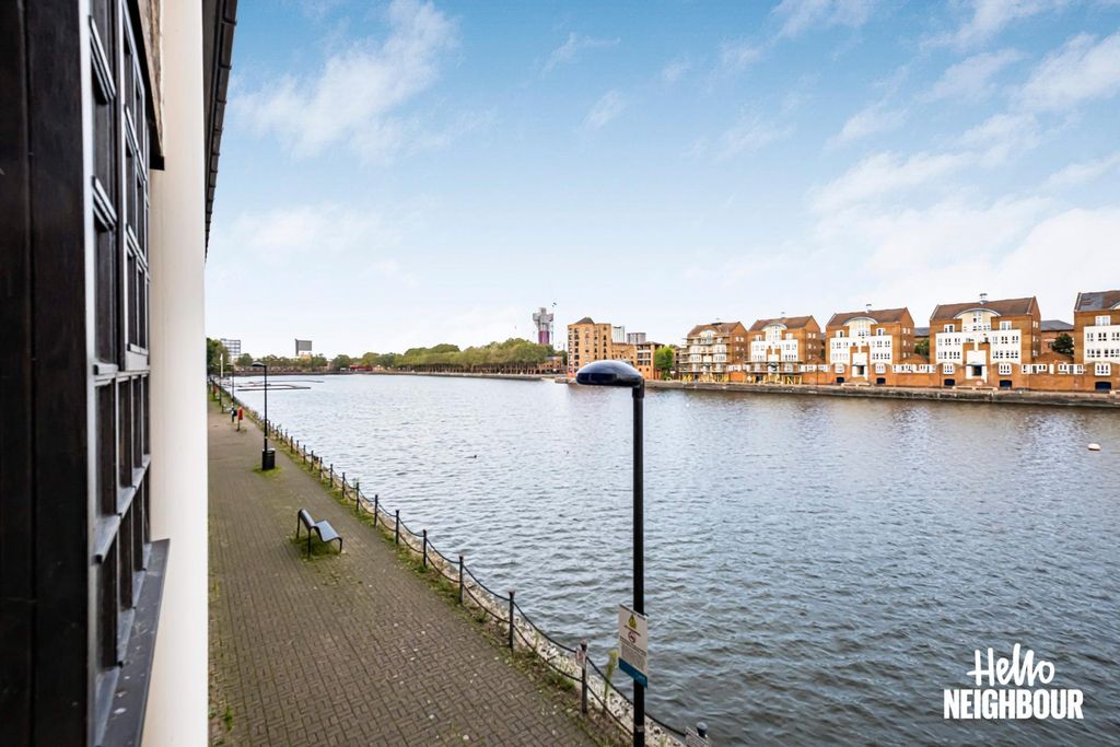 Property photo 2 of 21 Photo 1