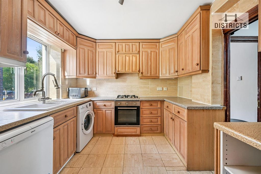 Property photo 2 of 12 Wm (6).Jpg