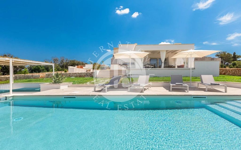 Property photo 1 of 51