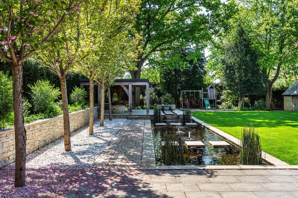 Additional image 4 of 7 bed detached house for saleHillier Road, Guildford, Surrey GU1