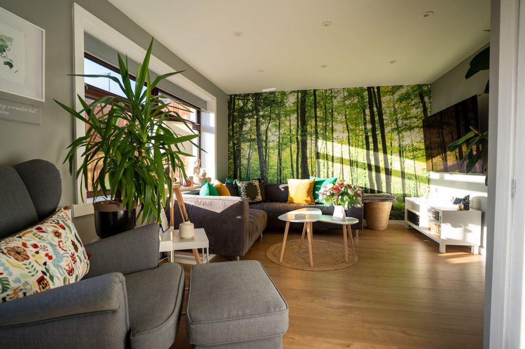 Property photo 1 of 34