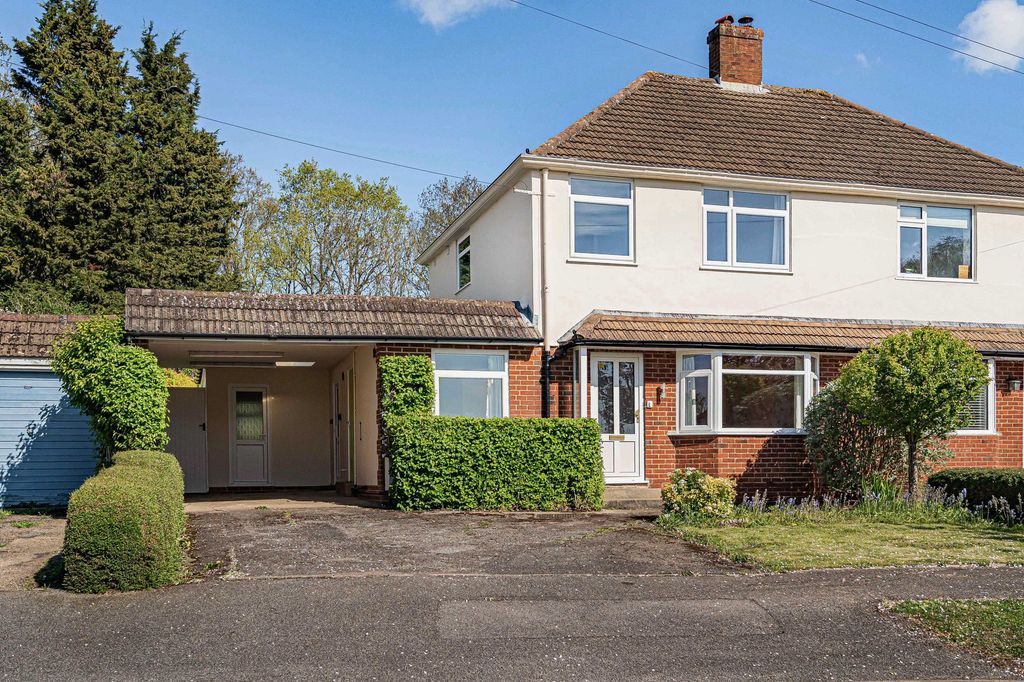 Property photo 1 of 21