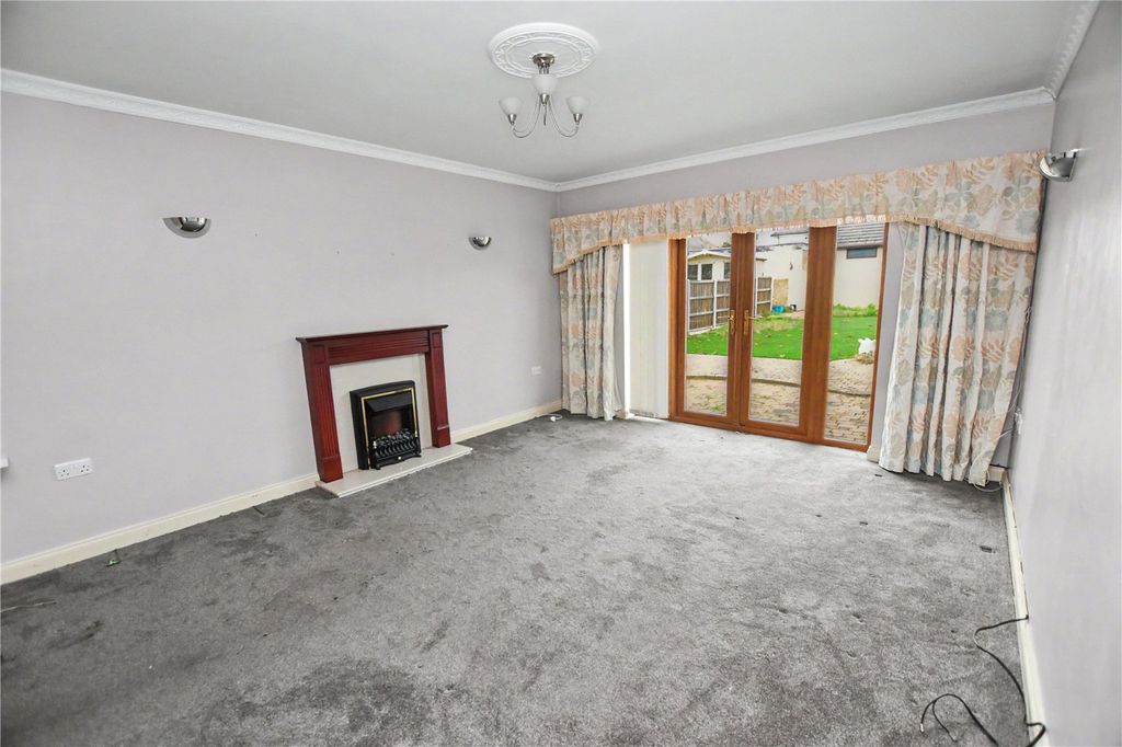 Property photo 2 of 11 Picture No. 09