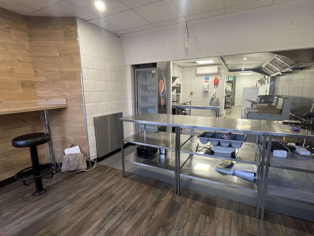 Property photo 2 of 10 Gallery