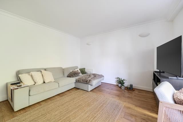 Property photo 3 of 15 Reception Room