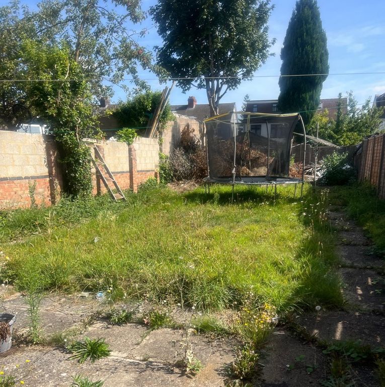 Property photo 2 of 14