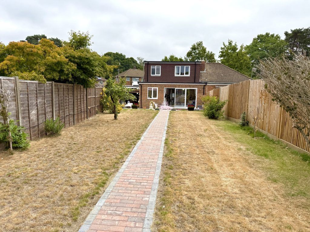 Property photo 2 of 20